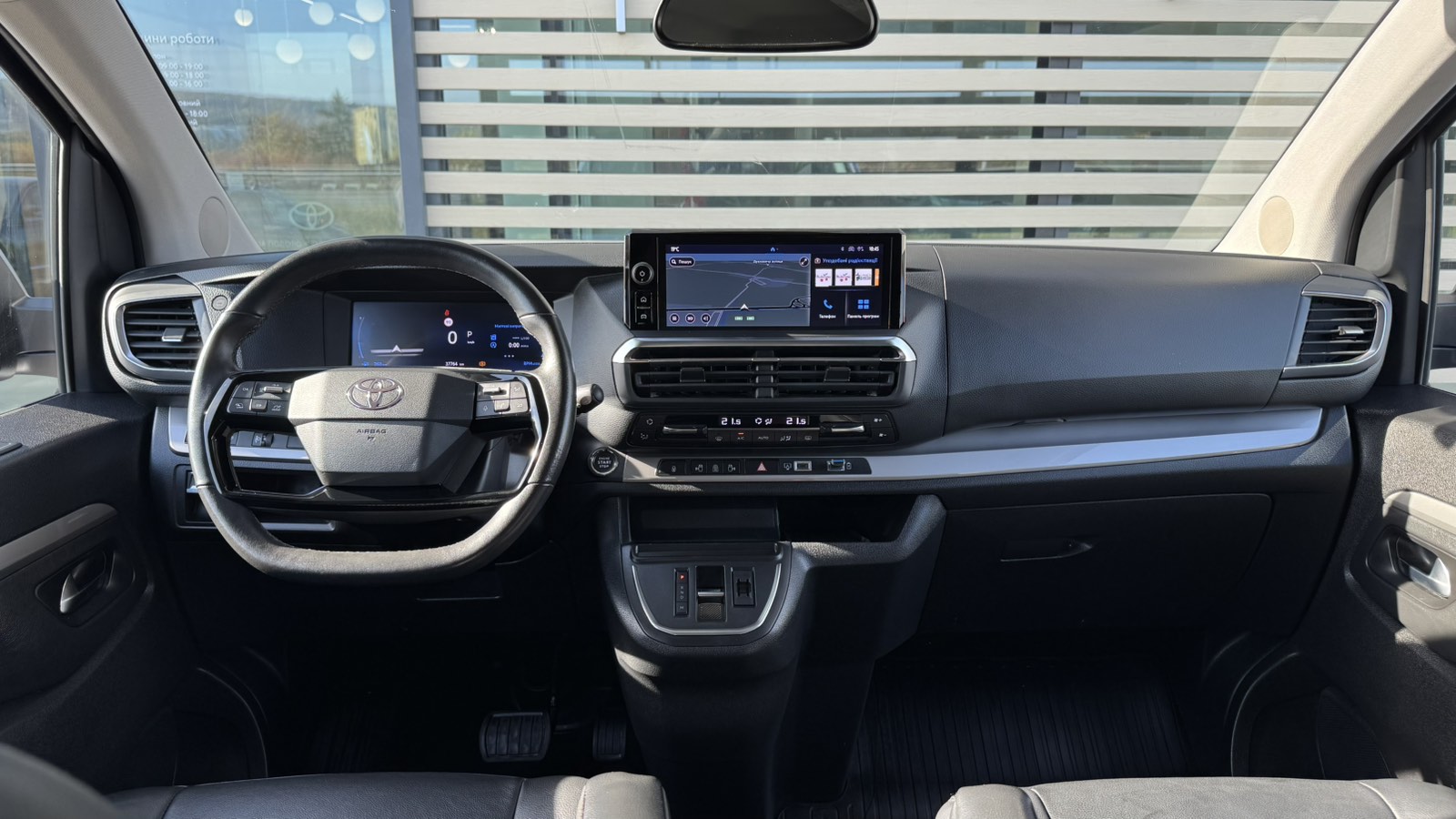 Toyota PROACE VERSO 2024 року, Мінівен, Тойота Центр Ужгород "Карат Мотор", м.Ужгород | Фото № 8 Toyota PROACE VERSO 2024 року з пробігом 37764 км, Мінівен, Тойота Центр Ужгород "Карат Мотор", м.Ужгород - 2227500 ГРН | Фото № 8
