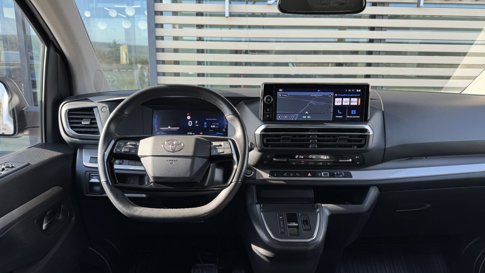 Toyota PROACE VERSO 2024 року, Мінівен, Тойота Центр Ужгород "Карат Мотор", м.Ужгород | Фото № 9 Toyota PROACE VERSO 2024 року з пробігом 37764 км, Мінівен, Тойота Центр Ужгород "Карат Мотор", м.Ужгород - 2227500 ГРН | Фото № 9