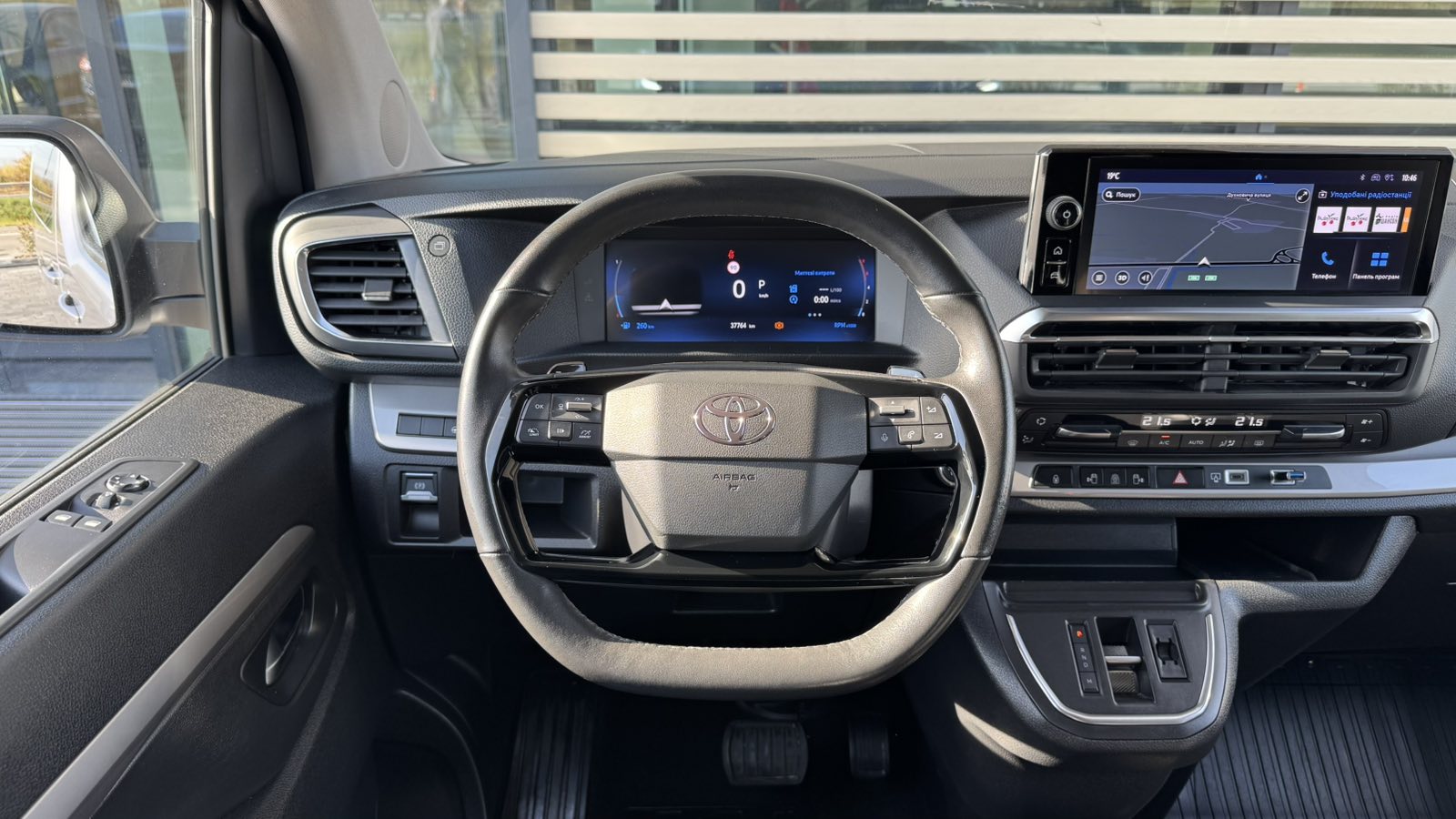 Toyota PROACE VERSO 2024 року, Мінівен, Тойота Центр Ужгород "Карат Мотор", м.Ужгород | Фото № 13 Toyota PROACE VERSO 2024 року з пробігом 37764 км, Мінівен, Тойота Центр Ужгород "Карат Мотор", м.Ужгород - 2227500 ГРН | Фото № 13