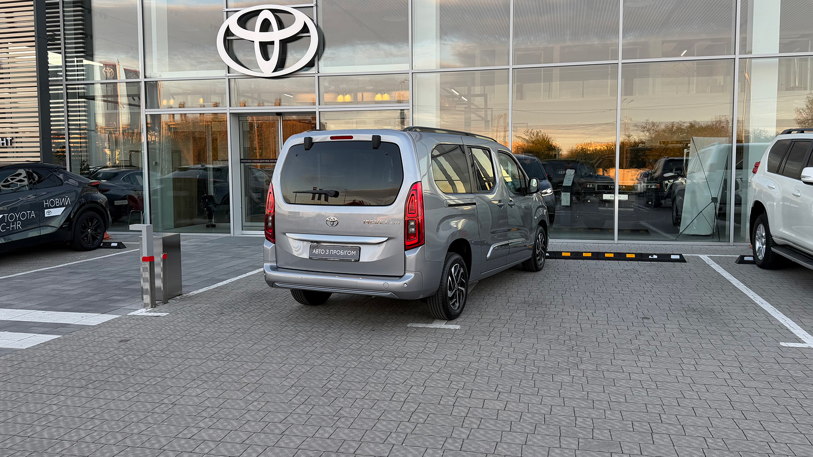 Toyota PROACE CITY VERSO 2024 року, Мінівен, Тойота Центр Рівне "Агат Авто", м.Рівне | Фото № 18 Toyota PROACE CITY VERSO 2024 року з пробігом 192 км, Мінівен, Тойота Центр Рівне "Агат Авто", м.Рівне - 1420160 ГРН | Фото № 18