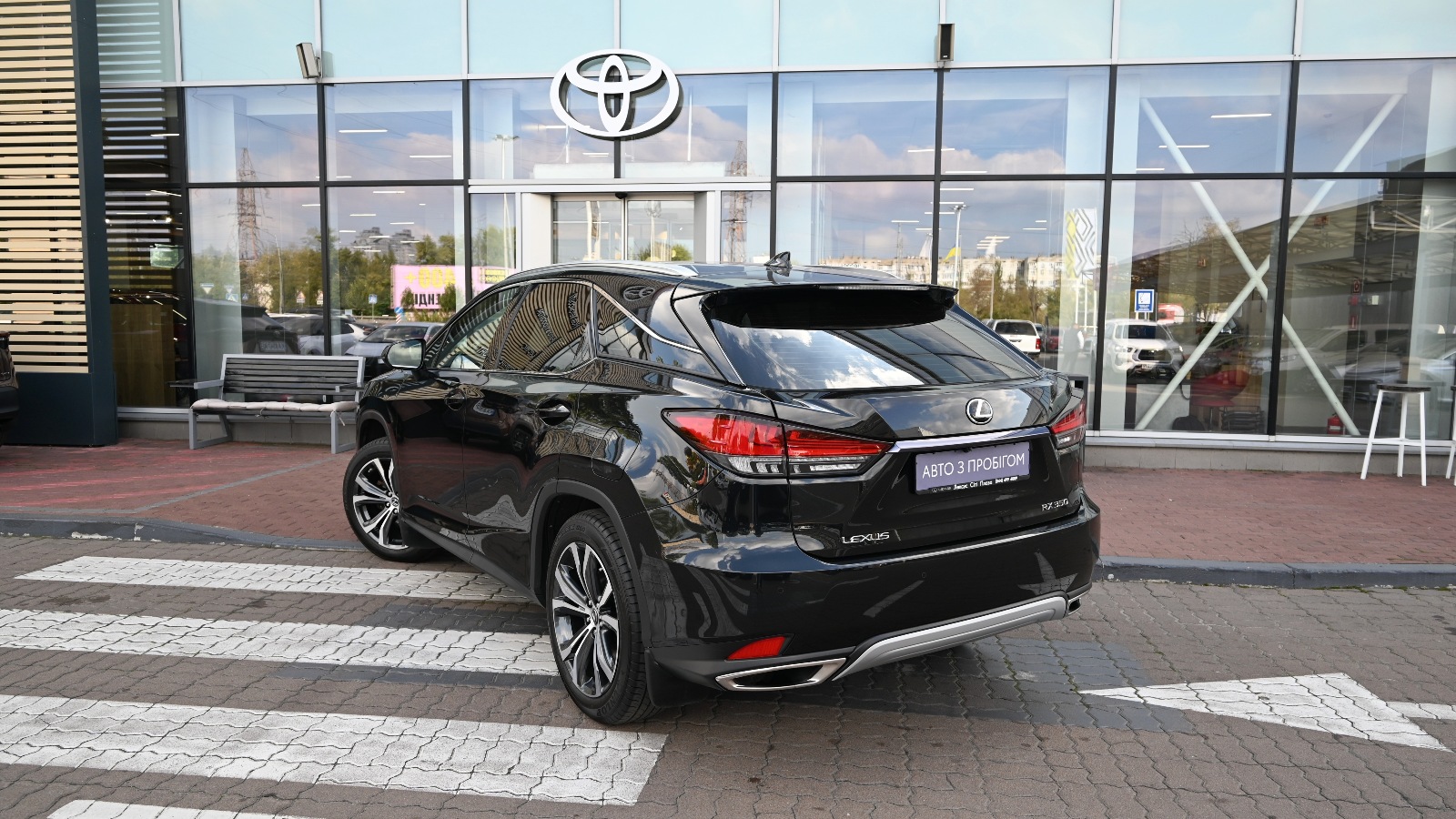 Lexus RX 2022 року, Універсал, Тойота Центр Київ "Сіті Плаза", м.Київ | Фото № 2 Lexus RX 2022 року з пробігом 43213 км, Універсал, Тойота Центр Київ "Сіті Плаза", м.Київ - 2212650 ГРН | Фото № 2