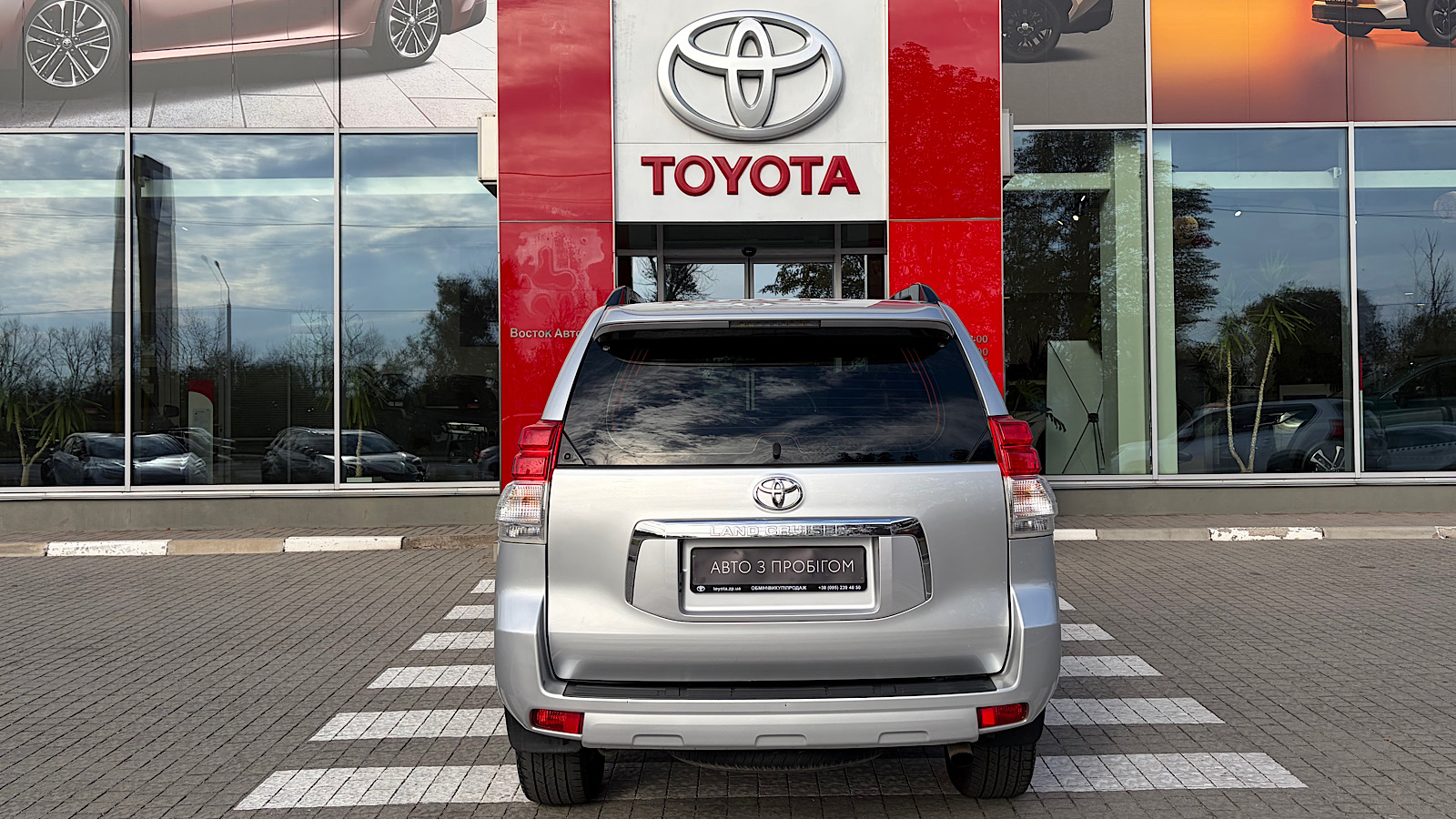 Toyota LAND CRUISER PRADO 2010 року, Універсал, Тойота Центр Запоріжжя "Восток Автомир", м.Запоріжжя | Фото № 4 Toyota LAND CRUISER PRADO 2010 року з пробігом 246691 км, Універсал, Тойота Центр Запоріжжя "Восток Автомир", м.Запоріжжя - 990000 ГРН | Фото № 4