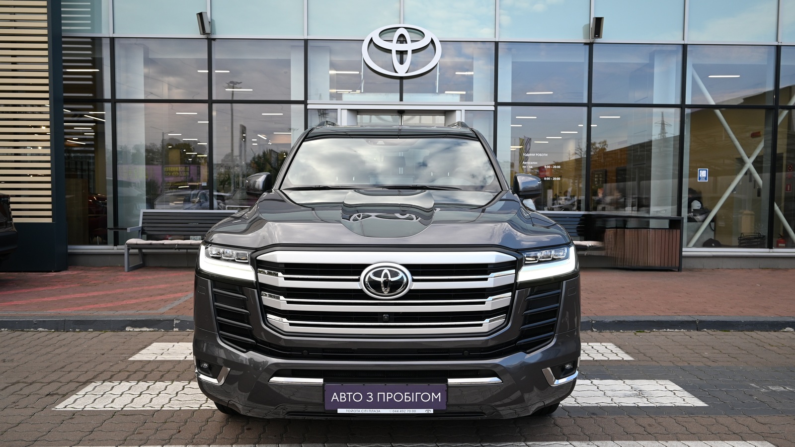Toyota LAND CRUISER 2023 року, Універсал, Тойота Центр Київ "Сіті Плаза", м.Київ | Фото № 5 Toyota LAND CRUISER 2023 року з пробігом 16099 км, Універсал, Тойота Центр Київ "Сіті Плаза", м.Київ - 3758720 ГРН | Фото № 5