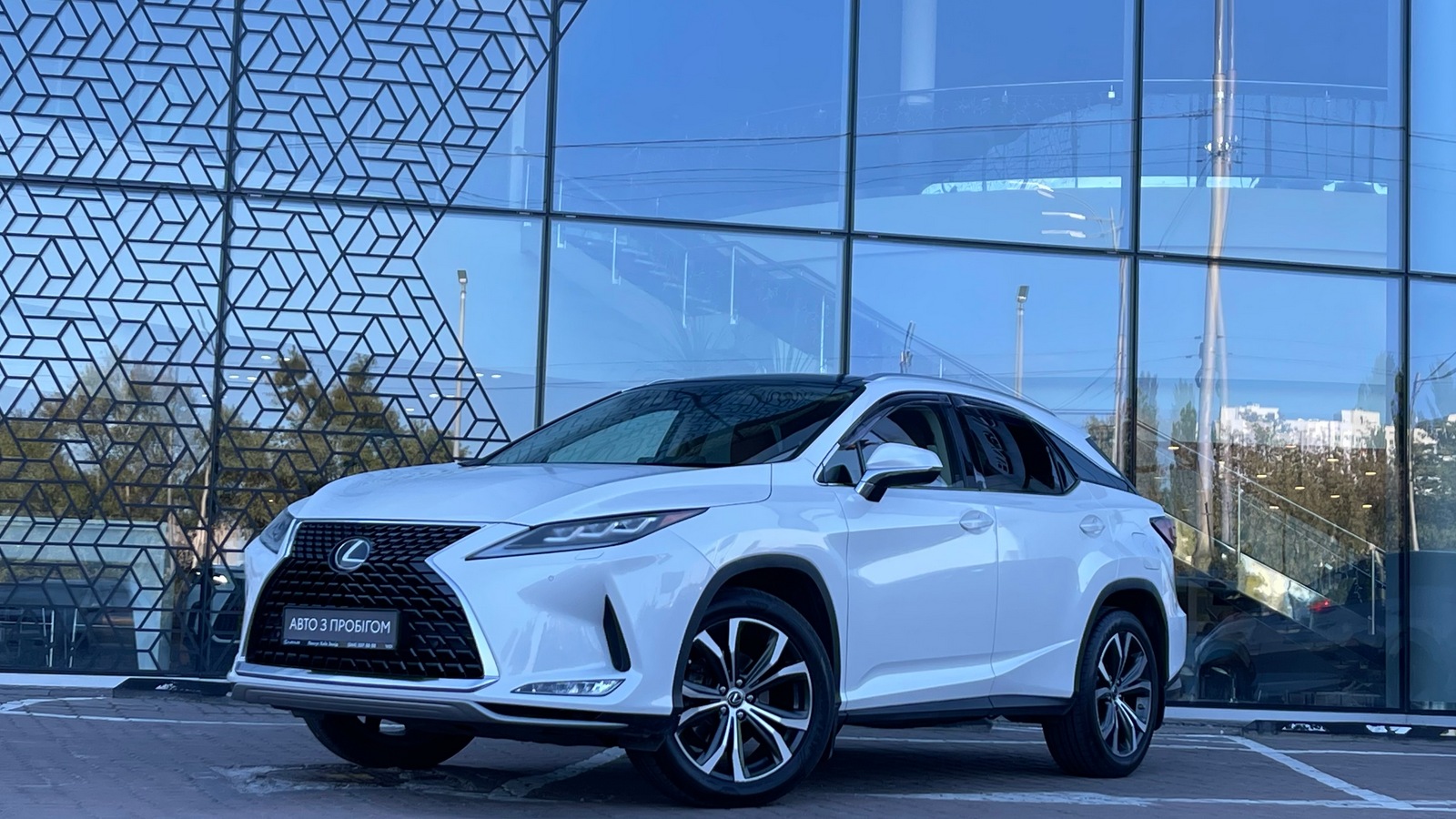 Lexus RX 2019 року, Універсал, Лексус Київ Захід, м.Київ | Фото № 1 Lexus RX 2019 року з пробігом 193100 км, Універсал, Лексус Київ Захід, м.Київ - 1800000 ГРН | Фото № 1