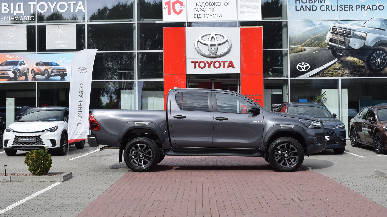Toyota HILUX 2025 року, Пікап, Тойота Центр Житомир "Стар - Кар", м.Житомир | Фото № 16 Toyota HILUX 2025 року з пробігом 276 км, Пікап, Тойота Центр Житомир "Стар - Кар", м.Житомир - 2401698 ГРН | Фото № 16