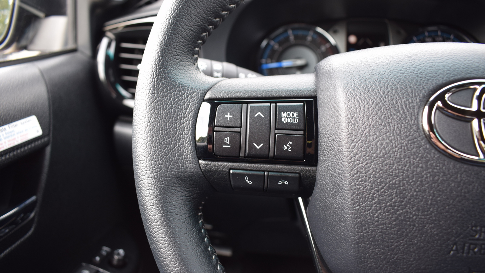 Toyota HILUX 2025 року, Пікап, Тойота Центр Житомир "Стар - Кар", м.Житомир | Фото № 19 Toyota HILUX 2025 року з пробігом 276 км, Пікап, Тойота Центр Житомир "Стар - Кар", м.Житомир - 2401698 ГРН | Фото № 19