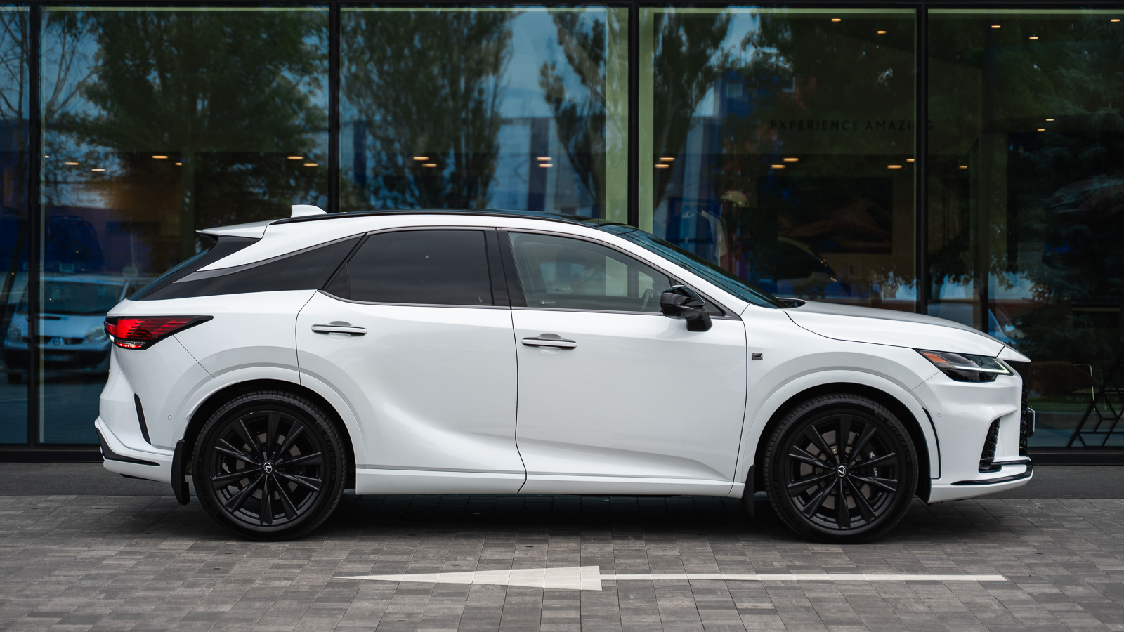 Lexus RX 450h 2023 року, Універсал, Лексус Дніпро, м.Дніпро | Фото № 18 Lexus RX 450h 2023 року з пробігом 23040 км, Універсал, Лексус Дніпро, м.Дніпро - 4005000 ГРН | Фото № 18