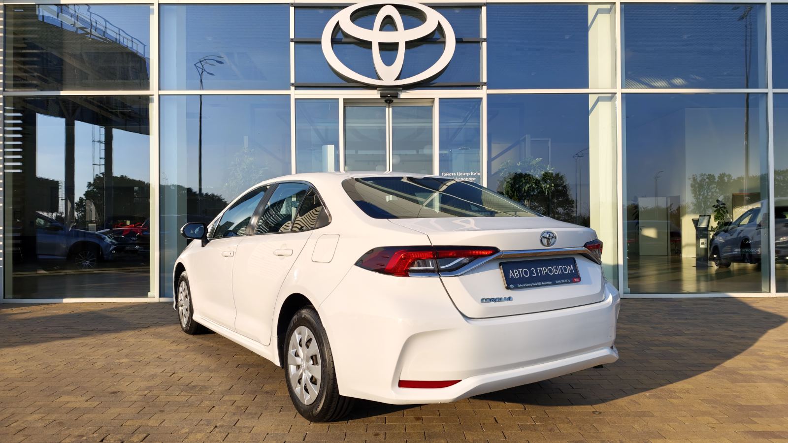 Toyota COROLLA 2021 року з пробігом 155105 км, Седан, Тойота Центр Київ "ВІДІ Аеропорт", м.Київ - 760000 ГРН | Фото № 2