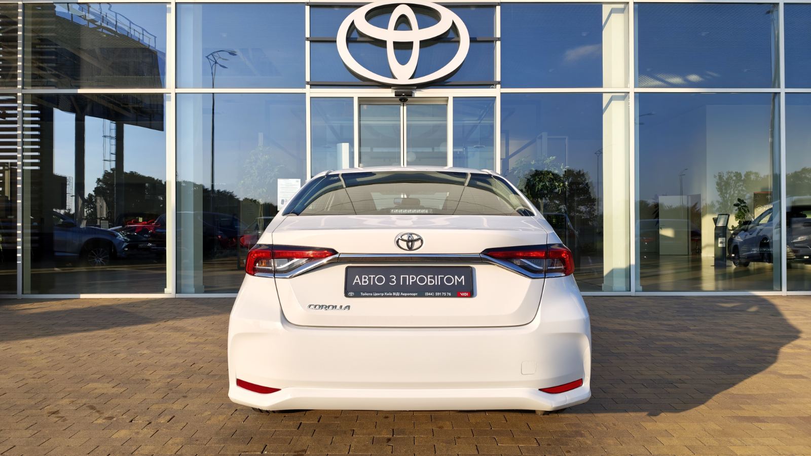 Toyota COROLLA 2021 року з пробігом 155105 км, Седан, Тойота Центр Київ "ВІДІ Аеропорт", м.Київ - 760000 ГРН | Фото № 4