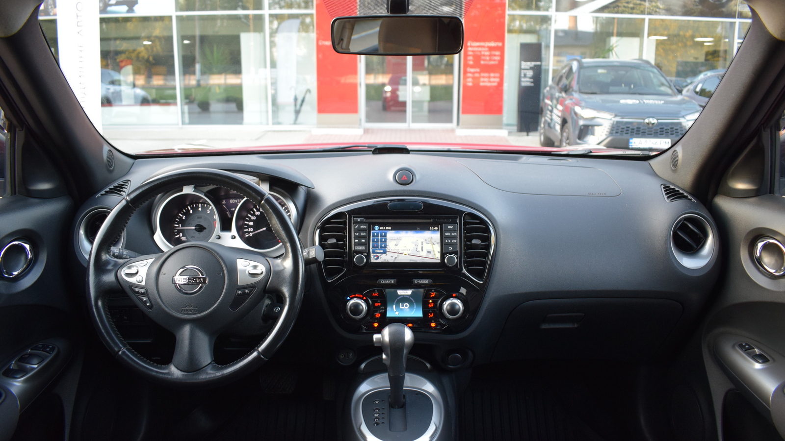 Інші авто NISSAN JUKE 2019 року, Хетчбек, Тойота Центр Житомир "Стар - Кар", м.Житомир | Фото № 8 Інші авто NISSAN JUKE 2019 року з пробігом 80343 км, Хетчбек, Тойота Центр Житомир "Стар - Кар", м.Житомир - 594396 ГРН | Фото № 8