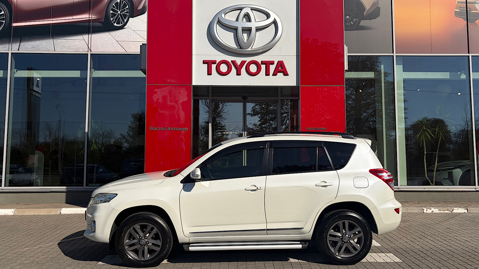 Toyota RAV4 2012 року, Універсал, Тойота Центр Запоріжжя "Восток Автомир", м.Запоріжжя | Фото № 3 Toyota RAV4 2012 року з пробігом 252069 км, Універсал, Тойота Центр Запоріжжя "Восток Автомир", м.Запоріжжя - 539955 ГРН | Фото № 3