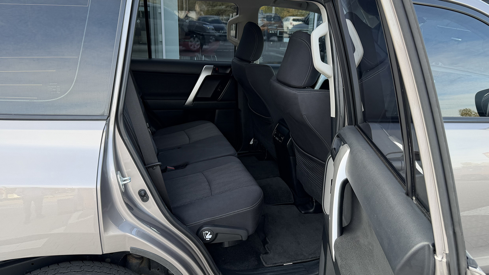 Toyota LAND CRUISER PRADO 2021 року з пробігом 99871 км, Універсал, Тойота Центр Рівне "Агат Авто", м.Рівне - 1661300 ГРН | Фото № 7