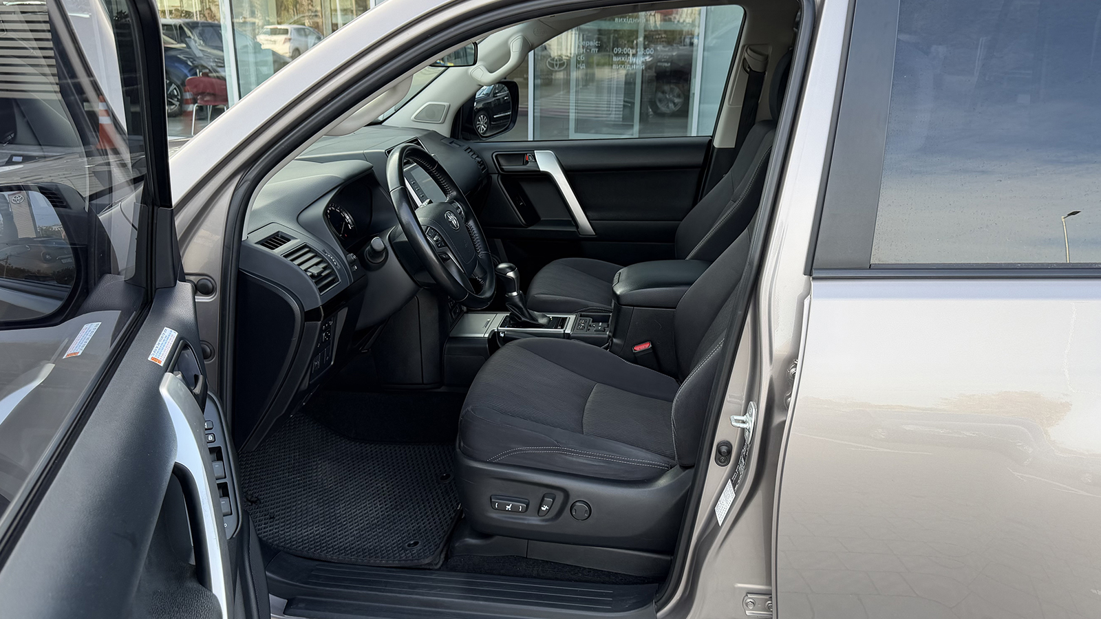 Toyota LAND CRUISER PRADO 2021 року з пробігом 99871 км, Універсал, Тойота Центр Рівне "Агат Авто", м.Рівне - 1661300 ГРН | Фото № 12