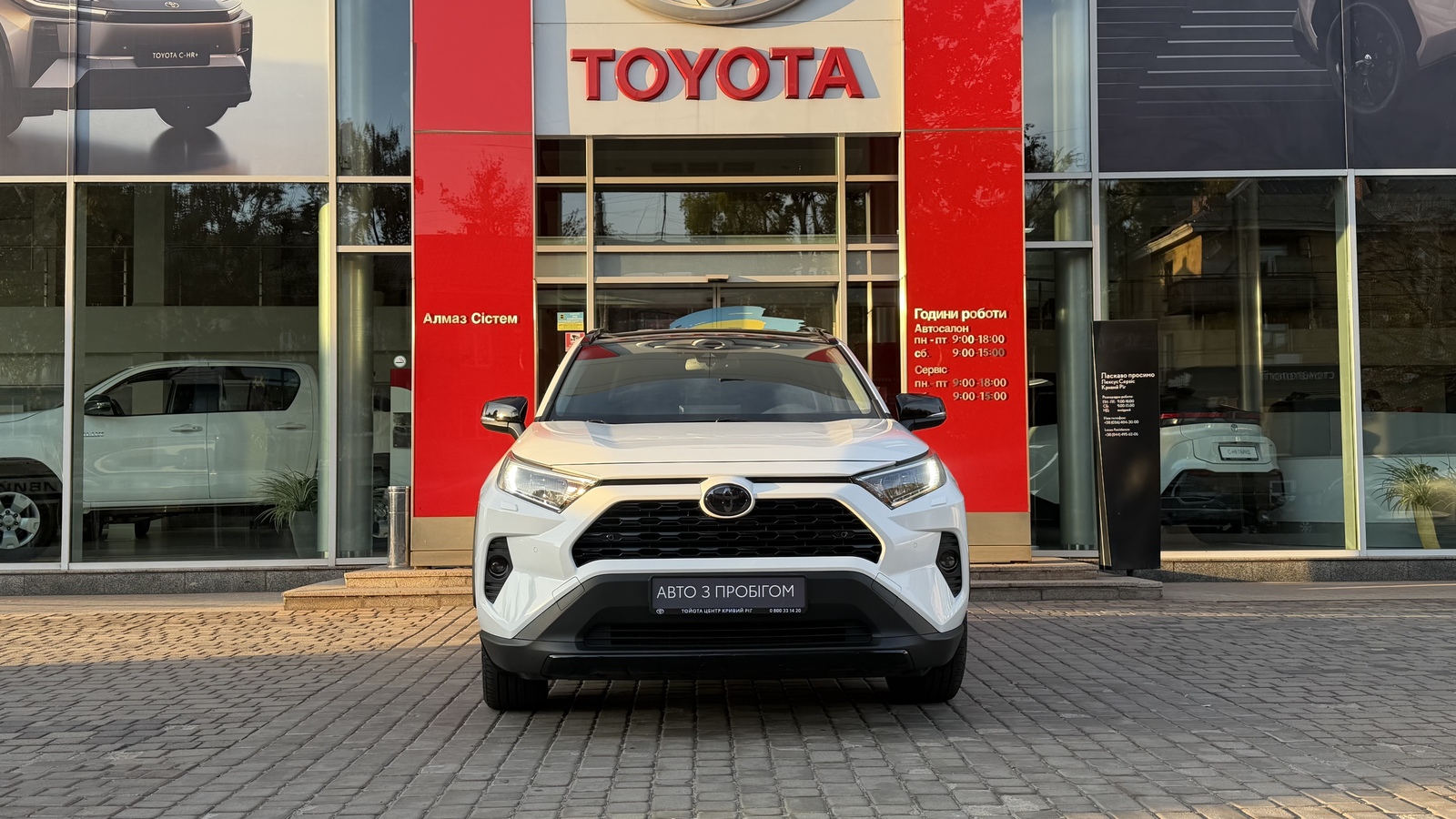 Toyota RAV4 2022 року, Універсал, Тойота Центр Кривий Ріг "Алмаз Сістем", м.Кривий Ріг | Фото № 5 Toyota RAV4 2022 року з пробігом 67216 км, Універсал, Тойота Центр Кривий Ріг "Алмаз Сістем", м.Кривий Ріг - 1235000 ГРН | Фото № 5