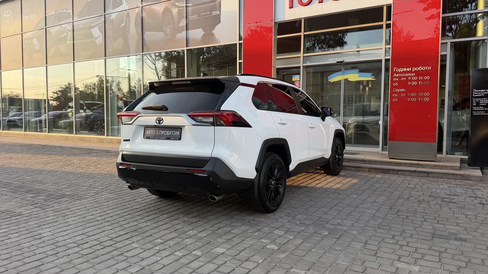 Toyota RAV4 2022 року, Універсал, Тойота Центр Кривий Ріг "Алмаз Сістем", м.Кривий Ріг | Фото № 18 Toyota RAV4 2022 року з пробігом 67216 км, Універсал, Тойота Центр Кривий Ріг "Алмаз Сістем", м.Кривий Ріг - 1235000 ГРН | Фото № 18