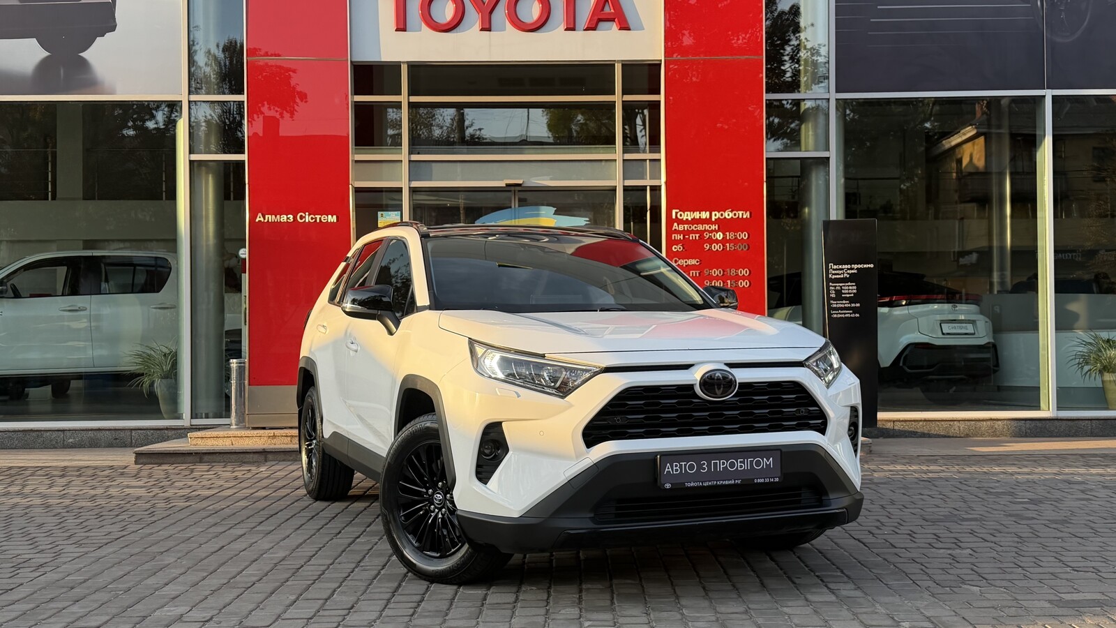 Toyota RAV4 2022 року, Універсал, Тойота Центр Кривий Ріг "Алмаз Сістем", м.Кривий Ріг | Фото № 19 Toyota RAV4 2022 року з пробігом 67216 км, Універсал, Тойота Центр Кривий Ріг "Алмаз Сістем", м.Кривий Ріг - 1235000 ГРН | Фото № 19