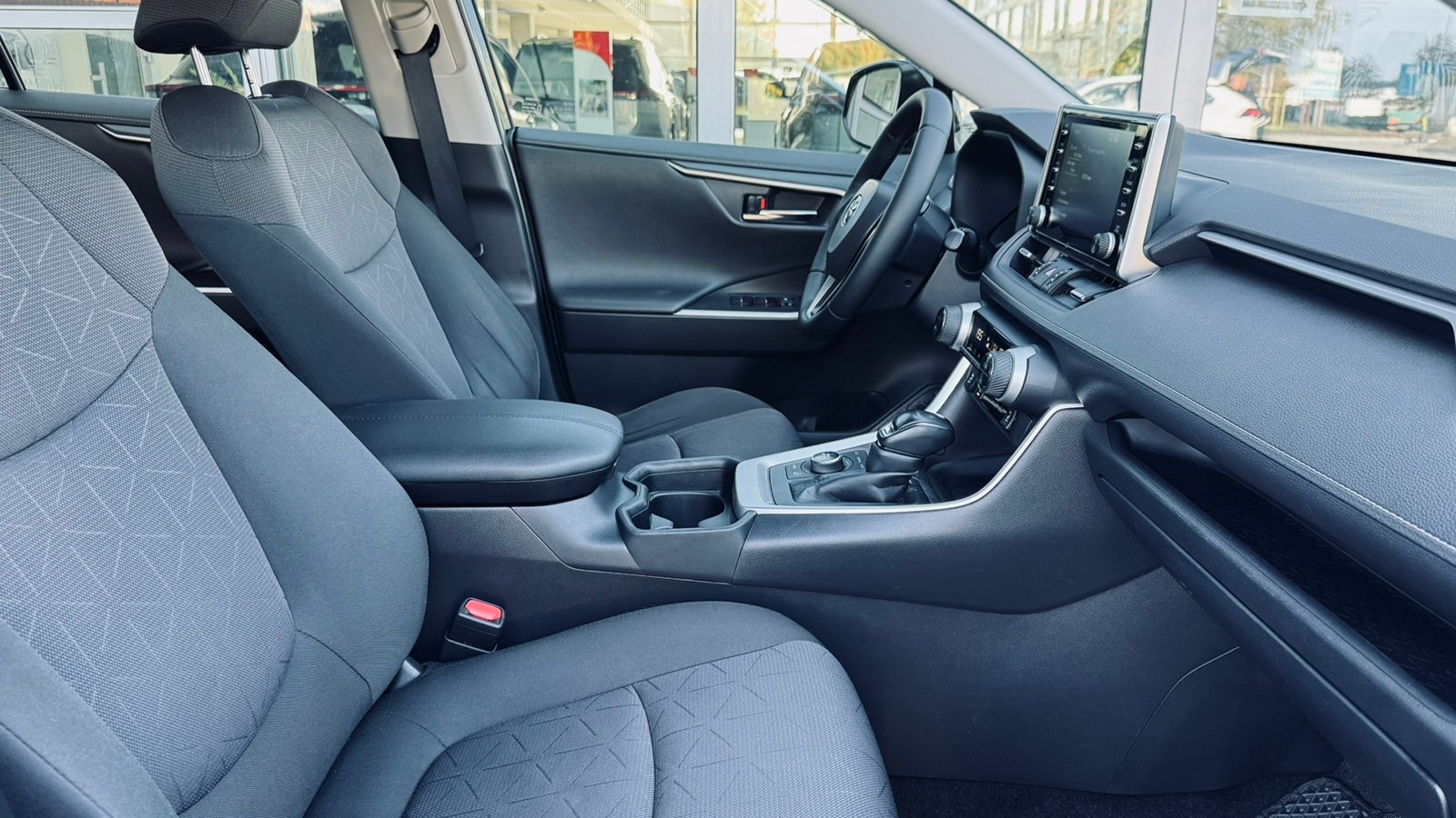 Toyota RAV4 2020 року з пробігом 126366 км, Універсал, Тойота Центр Івано-Франківськ "Класик-Авто", м.Івано-Франківськ - 1200000 ГРН | Фото № 6