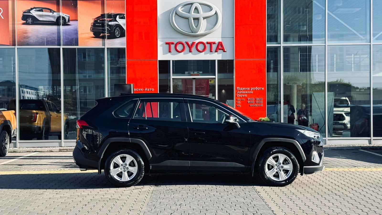 Toyota RAV4 2020 року з пробігом 126366 км, Універсал, Тойота Центр Івано-Франківськ "Класик-Авто", м.Івано-Франківськ - 1200000 ГРН | Фото № 17
