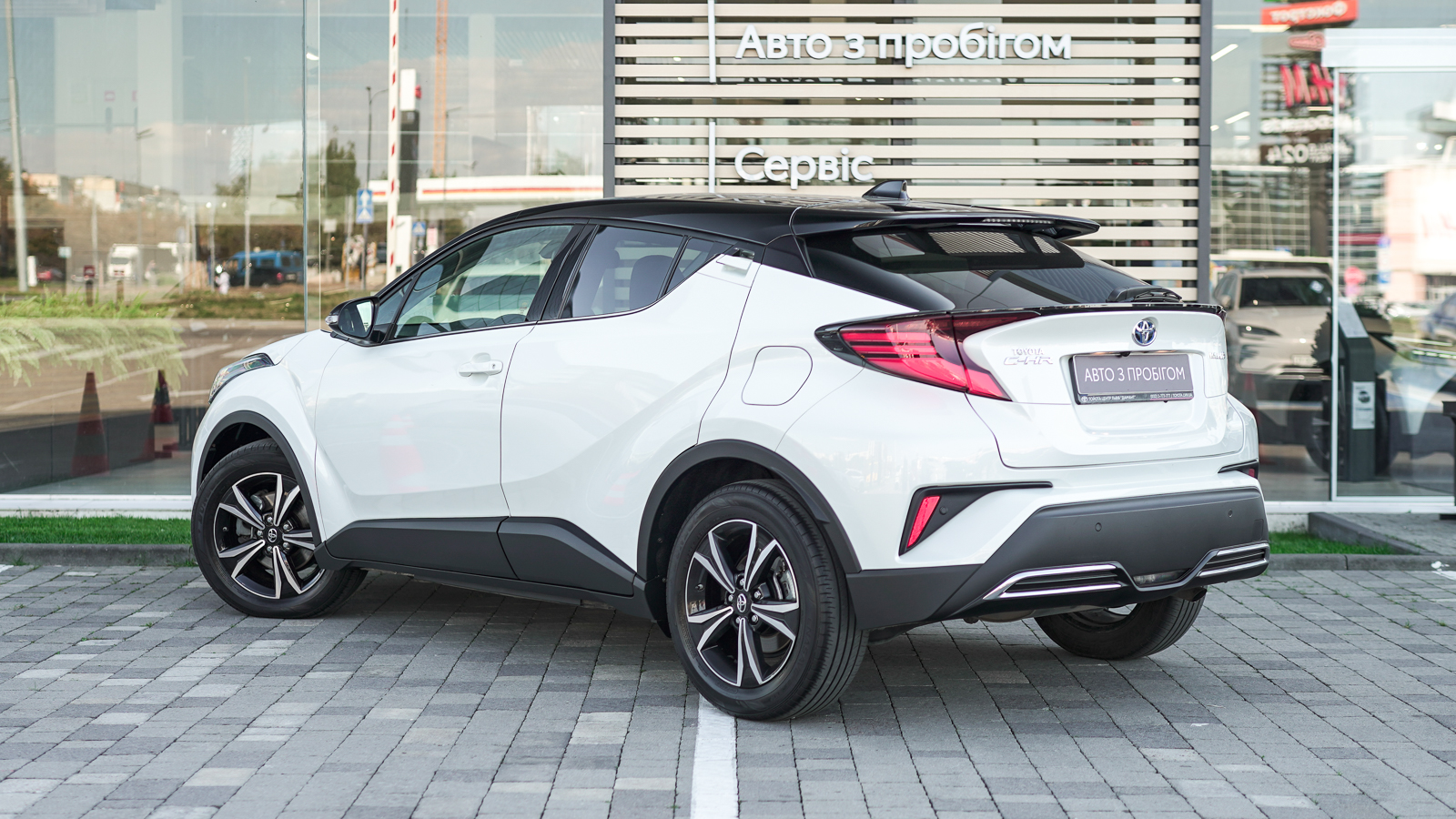 Toyota C-HR 2021 року, Хетчбек, Тойота Центр Львів "Діамант", м.Львів | Фото № 2 Toyota C-HR 2021 року з пробігом 89871 км, Хетчбек, Тойота Центр Львів "Діамант", м.Львів - 1104950 ГРН | Фото № 2