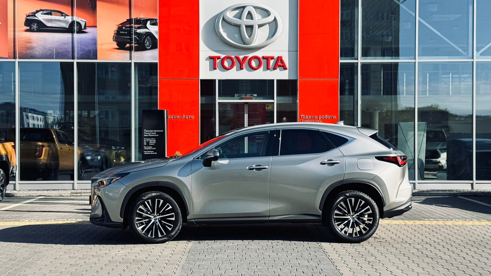 Lexus NX 350 2024 року, Універсал, Тойота Центр Івано-Франківськ "Класик-Авто", м.Івано-Франківськ | Фото № 3 Lexus NX 350 2024 року з пробігом 3412 км, Універсал, Тойота Центр Івано-Франківськ "Класик-Авто", м.Івано-Франківськ - 2393000 ГРН | Фото № 3