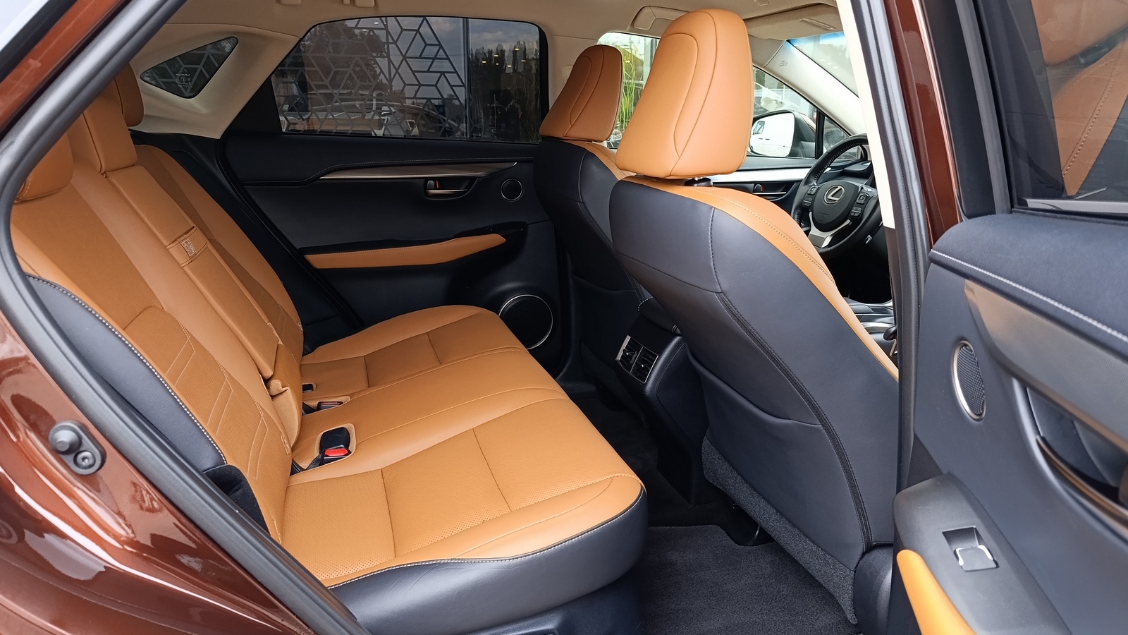 Lexus NX 2018 року, Універсал, Лексус Київ Захід, м.Київ | Фото № 7 Lexus NX 2018 року з пробігом 148142 км, Універсал, Лексус Київ Захід, м.Київ - 1300000 ГРН | Фото № 7