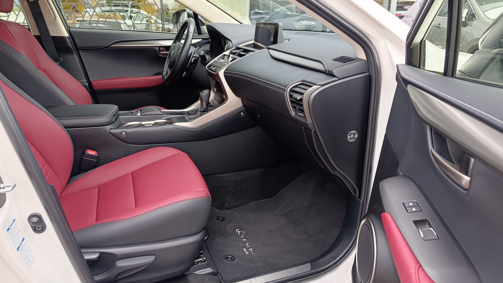 Lexus NX 2020 року, Універсал, Лексус Київ Захід, м.Київ | Фото № 6 Lexus NX 2020 року з пробігом 44513 км, Універсал, Лексус Київ Захід, м.Київ - 1500000 ГРН | Фото № 6