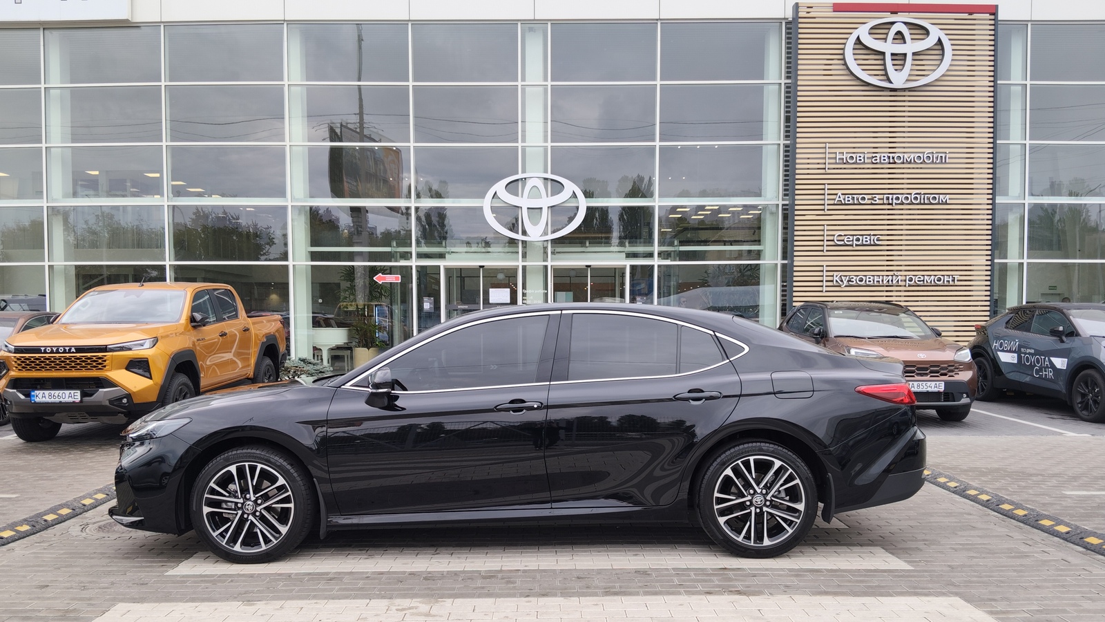 Toyota CAMRY 2025 року, Седан, Тойота Центр Київ "ВіДі Автострада", м.Київ | Фото № 3 Toyota CAMRY 2025 року з пробігом 18248 км, Седан, Тойота Центр Київ "ВіДі Автострада", м.Київ - 2070000 ГРН | Фото № 3
