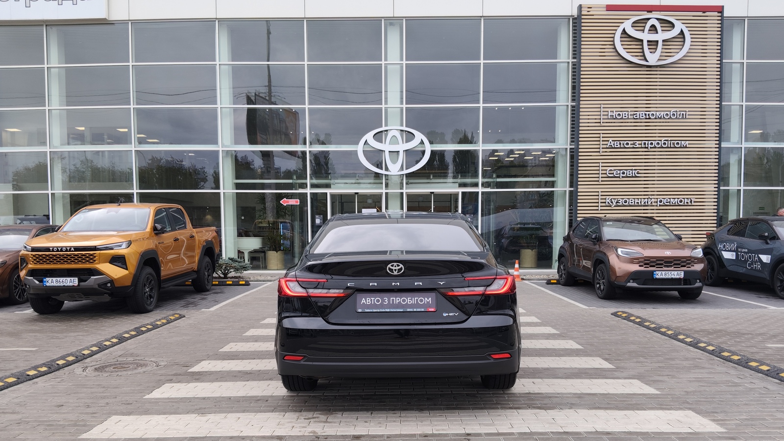 Toyota CAMRY 2025 року, Седан, Тойота Центр Київ "ВіДі Автострада", м.Київ | Фото № 4 Toyota CAMRY 2025 року з пробігом 18248 км, Седан, Тойота Центр Київ "ВіДі Автострада", м.Київ - 2070000 ГРН | Фото № 4