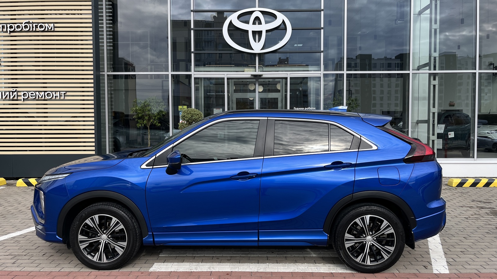 Інші авто MITSUBISHI Eclipse Cross 2021 року з пробігом 89499 км, Універсал, Тойота Центр Чернігів "Соллі-Плюс", м.Чернігів - 930000 ГРН | Фото № 3