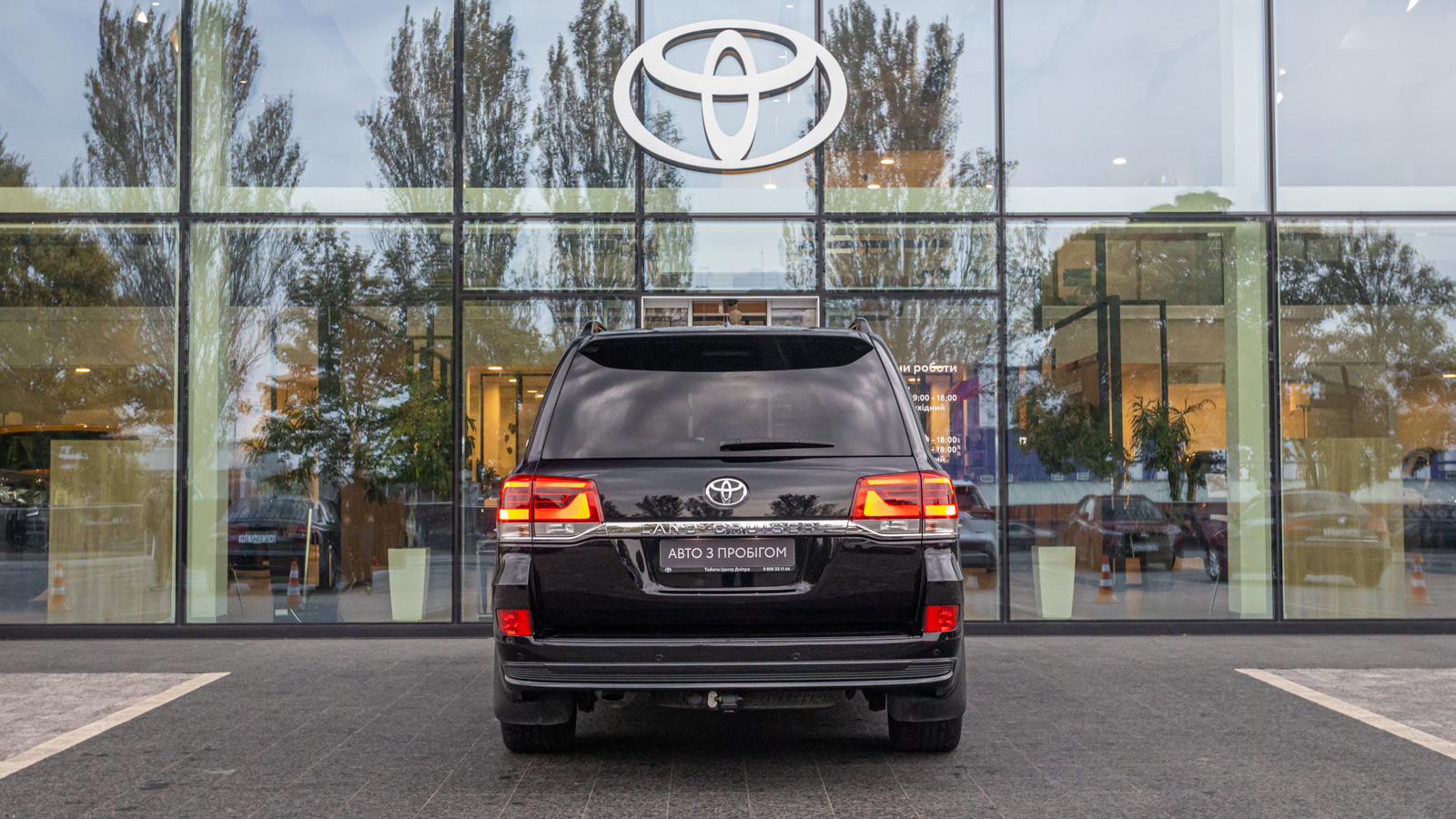 Toyota LAND CRUISER 2020 року, Універсал, Тойота Центр Дніпро "Алмаз Мотор" на Запорізькому шосе, м.Дніпро | Фото № 4 Toyota LAND CRUISER 2020 року з пробігом 89116 км, Універсал, Тойота Центр Дніпро "Алмаз Мотор" на Запорізькому шосе, м.Дніпро - 2950000 ГРН | Фото № 4
