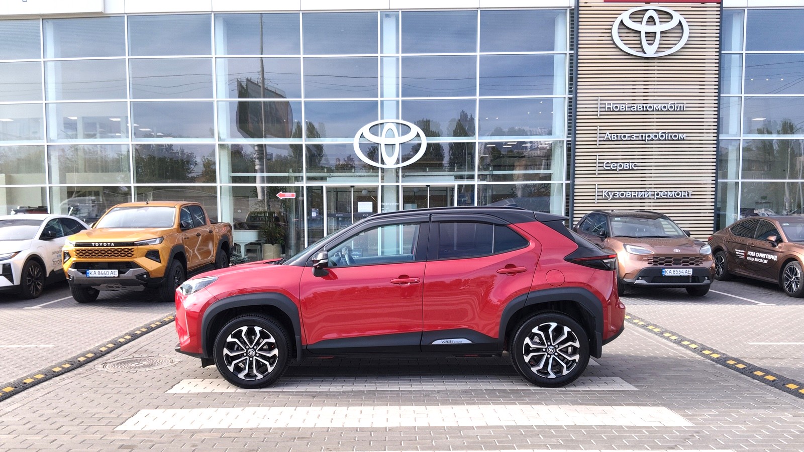 Toyota YARIS CROSS 2024 року, Хетчбек, Тойота Центр Київ "ВіДі Автострада", м.Київ | Фото № 3 Toyota YARIS CROSS 2024 року з пробігом 19315 км, Хетчбек, Тойота Центр Київ "ВіДі Автострада", м.Київ - 1289000 ГРН | Фото № 3