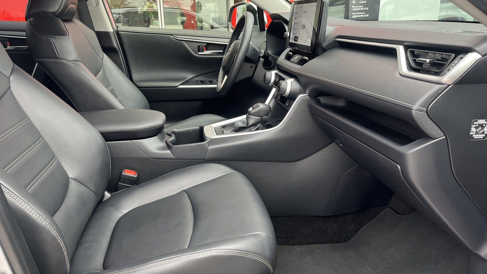Toyota RAV4 2023 року з пробігом 43257 км, Універсал, Тойота Центр Вінниця "Преміум Мотор", м.Вінниця - 1400000 ГРН | Фото № 6