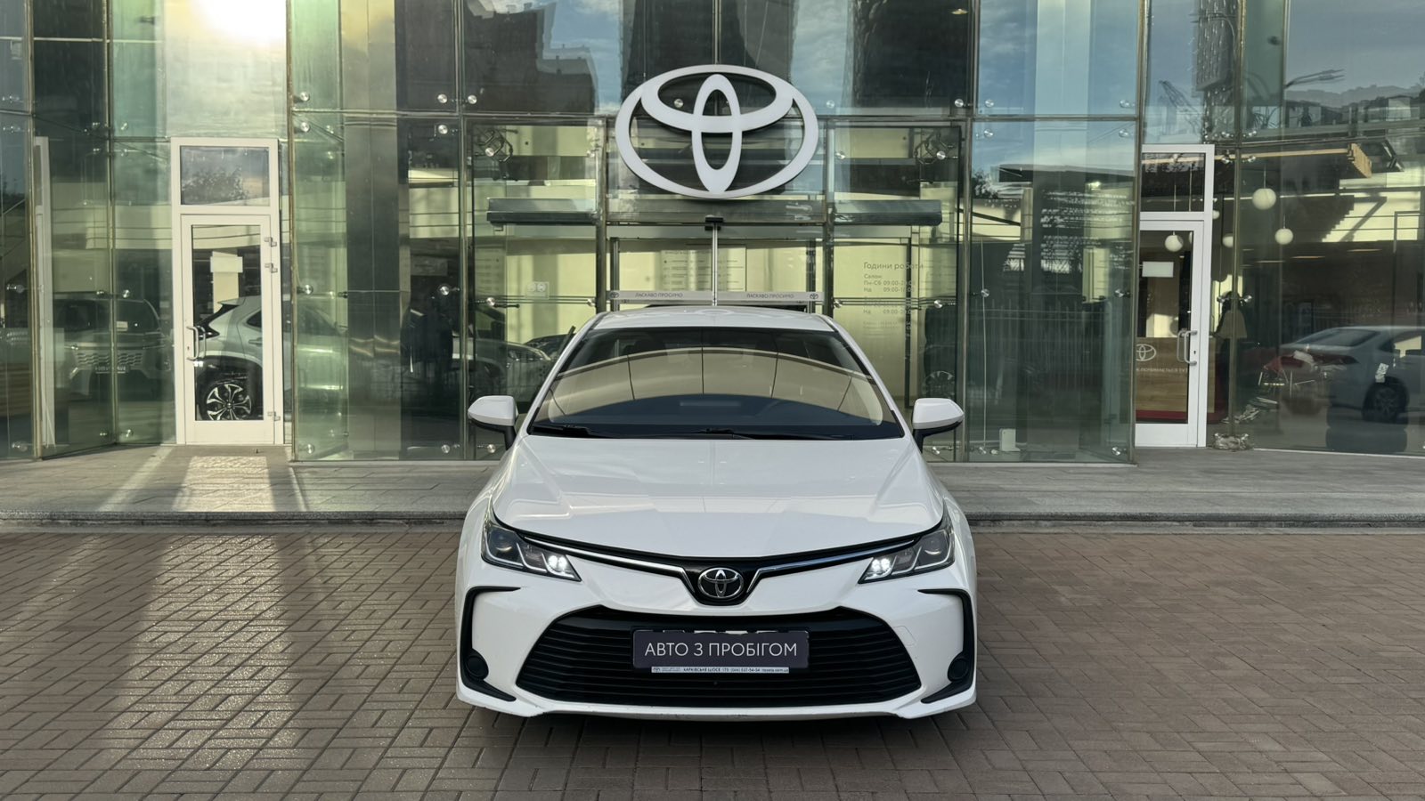 Toyota COROLLA 2019 року, Седан, Тойота Центр Київ "Автосаміт Укравто", м.Київ | Фото № 5 Toyota COROLLA 2019 року з пробігом 143156 км, Седан, Тойота Центр Київ "Автосаміт Укравто", м.Київ - 707000 ГРН | Фото № 5