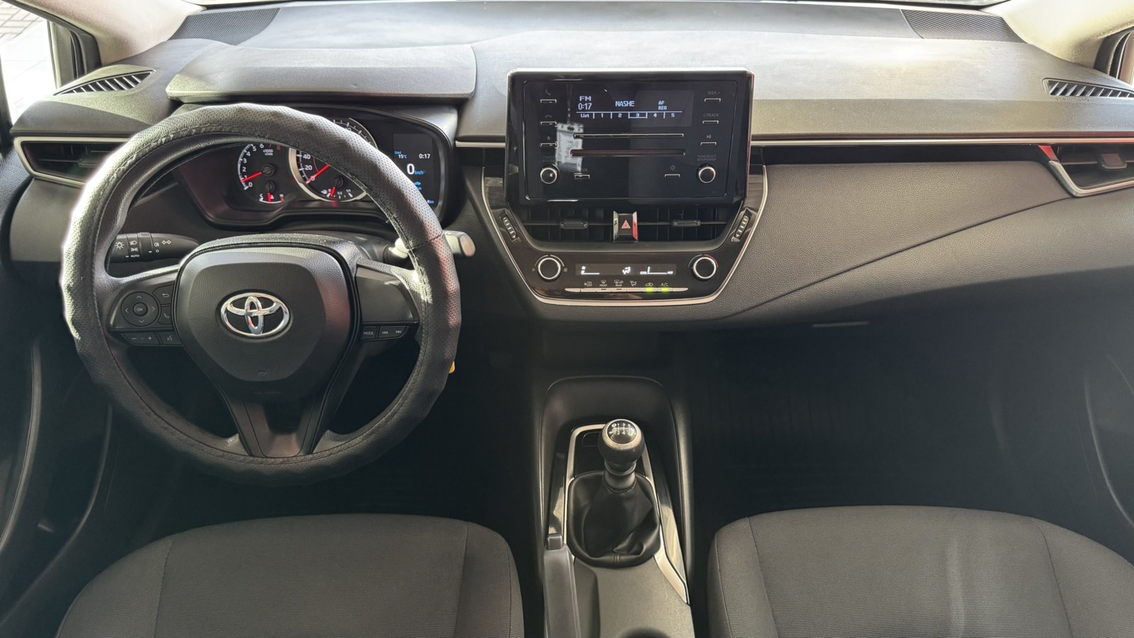 Toyota COROLLA 2019 року, Седан, Тойота Центр Київ "Автосаміт Укравто", м.Київ | Фото № 8 Toyota COROLLA 2019 року з пробігом 143156 км, Седан, Тойота Центр Київ "Автосаміт Укравто", м.Київ - 707000 ГРН | Фото № 8