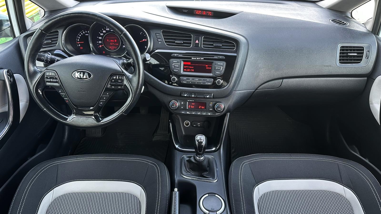 Інші авто KIA CEED 2015 року, Універсал, Тойота Центр Київ "ВІДІ Аеропорт", м.Київ | Фото № 8 Інші авто KIA CEED 2015 року з пробігом 135797 км, Універсал, Тойота Центр Київ "ВІДІ Аеропорт", м.Київ - 480000 ГРН | Фото № 8