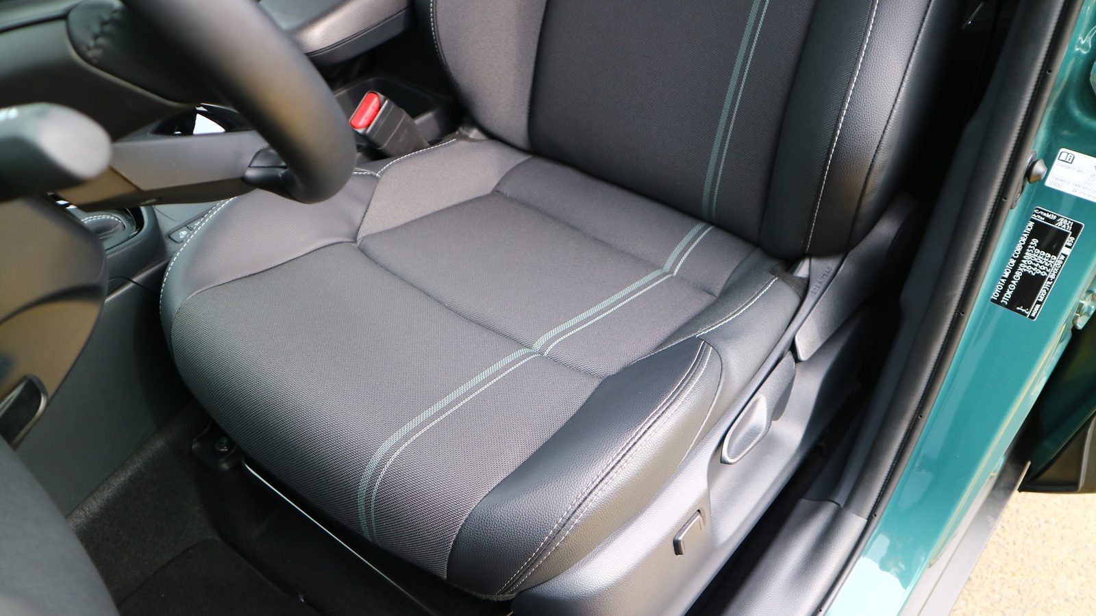 Toyota YARIS CROSS 2025 року з пробігом 1356 км, Хетчбек, Тойота Центр Київ "Автосаміт Укравто Столичне", м.Київ - 1553000 ГРН | Фото № 16
