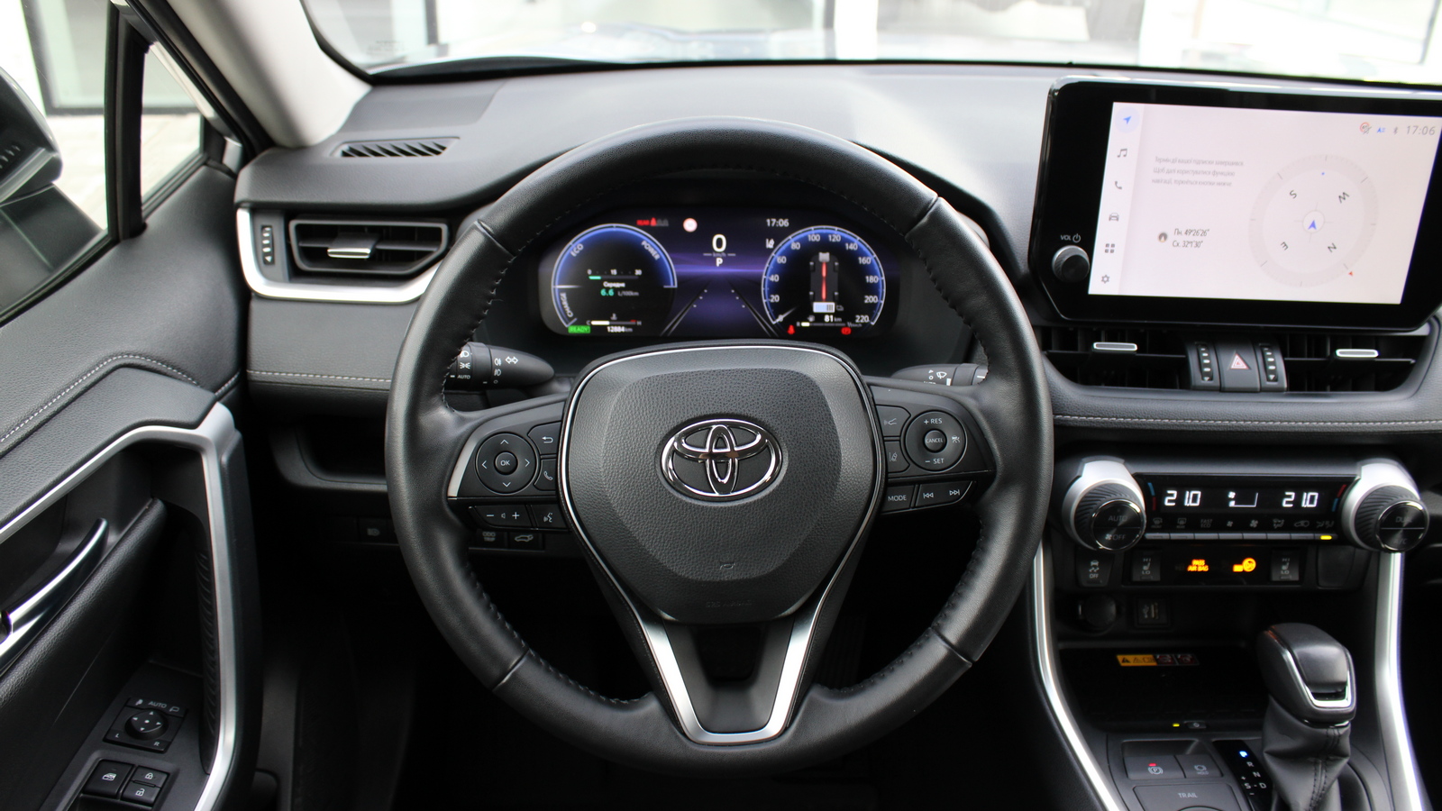 Toyota RAV4 2025 року, Універсал, Тойота Центр Черкаси "Мотор Сіті", м.Черкаси | Фото № 9 Toyota RAV4 2025 року з пробігом 12884 км, Універсал, Тойота Центр Черкаси "Мотор Сіті", м.Черкаси - 1950000 ГРН | Фото № 9