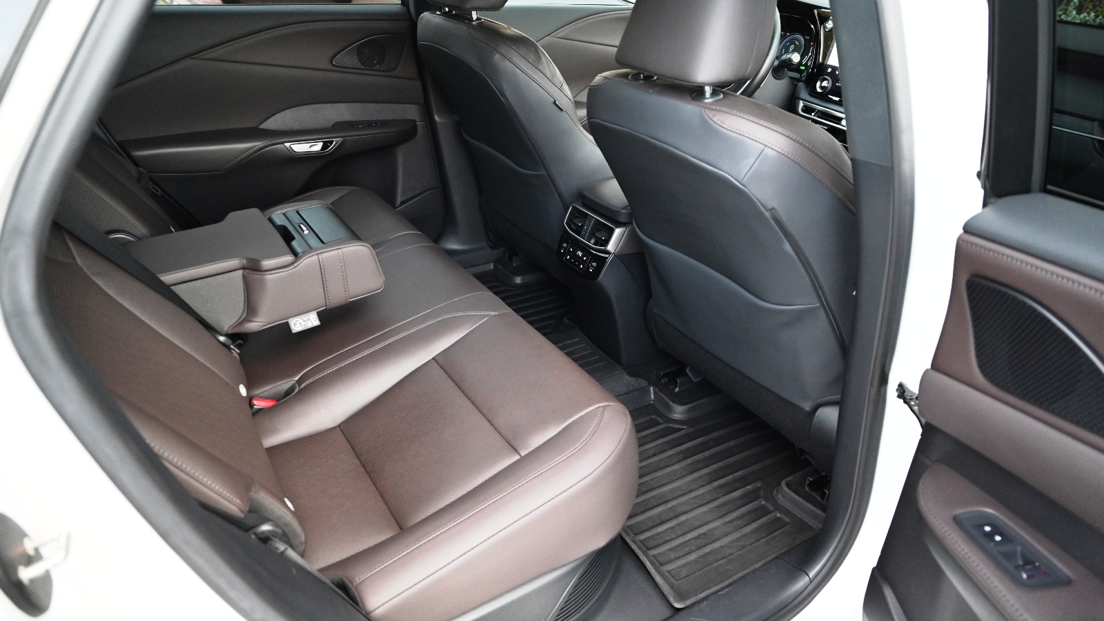 Lexus RX 450h 2023 року з пробігом 88312 км, Універсал, Тойота Центр Київ "Сіті Плаза", м.Київ - 3010422 ГРН | Фото № 7