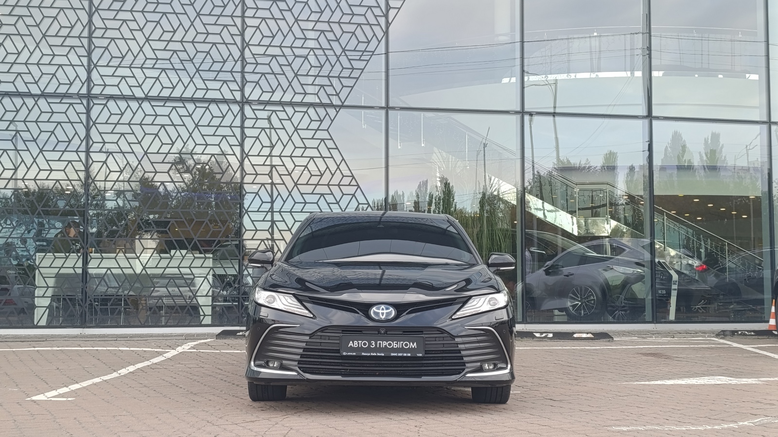 Toyota CAMRY 2023 року з пробігом 72122 км, Седан, Лексус Київ Захід, м.Київ - 1570000 ГРН | Фото № 5