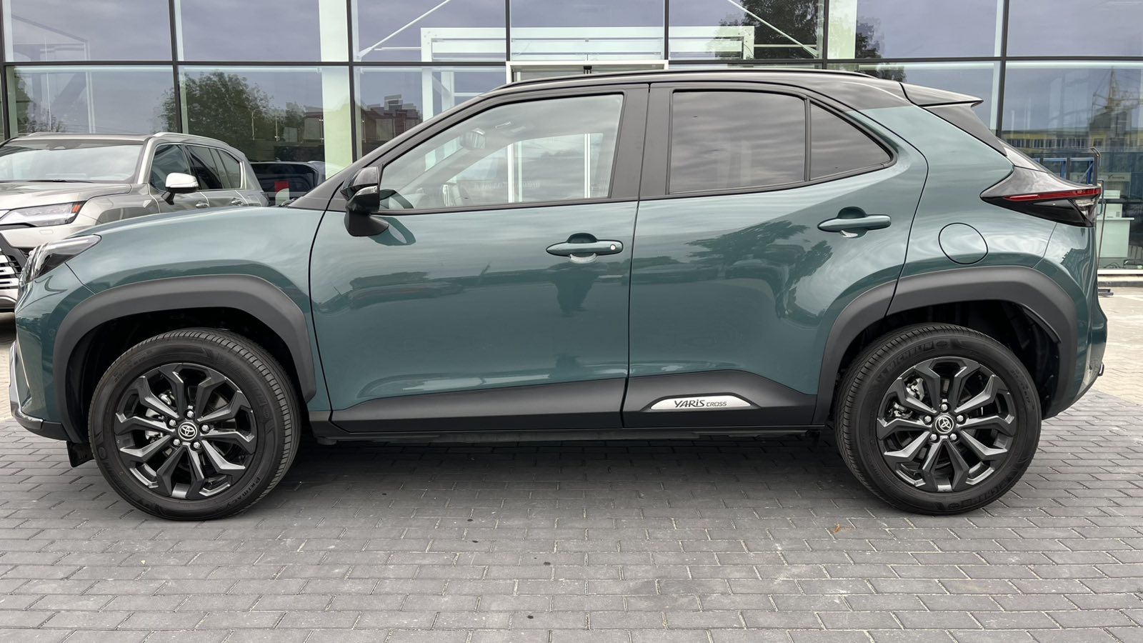 Toyota YARIS CROSS 2025 року з пробігом 2906 км, Хетчбек, Тойота Центр Хмельницький "Гранд Мотор", м.Хмельницький - 1502500 ГРН | Фото № 3