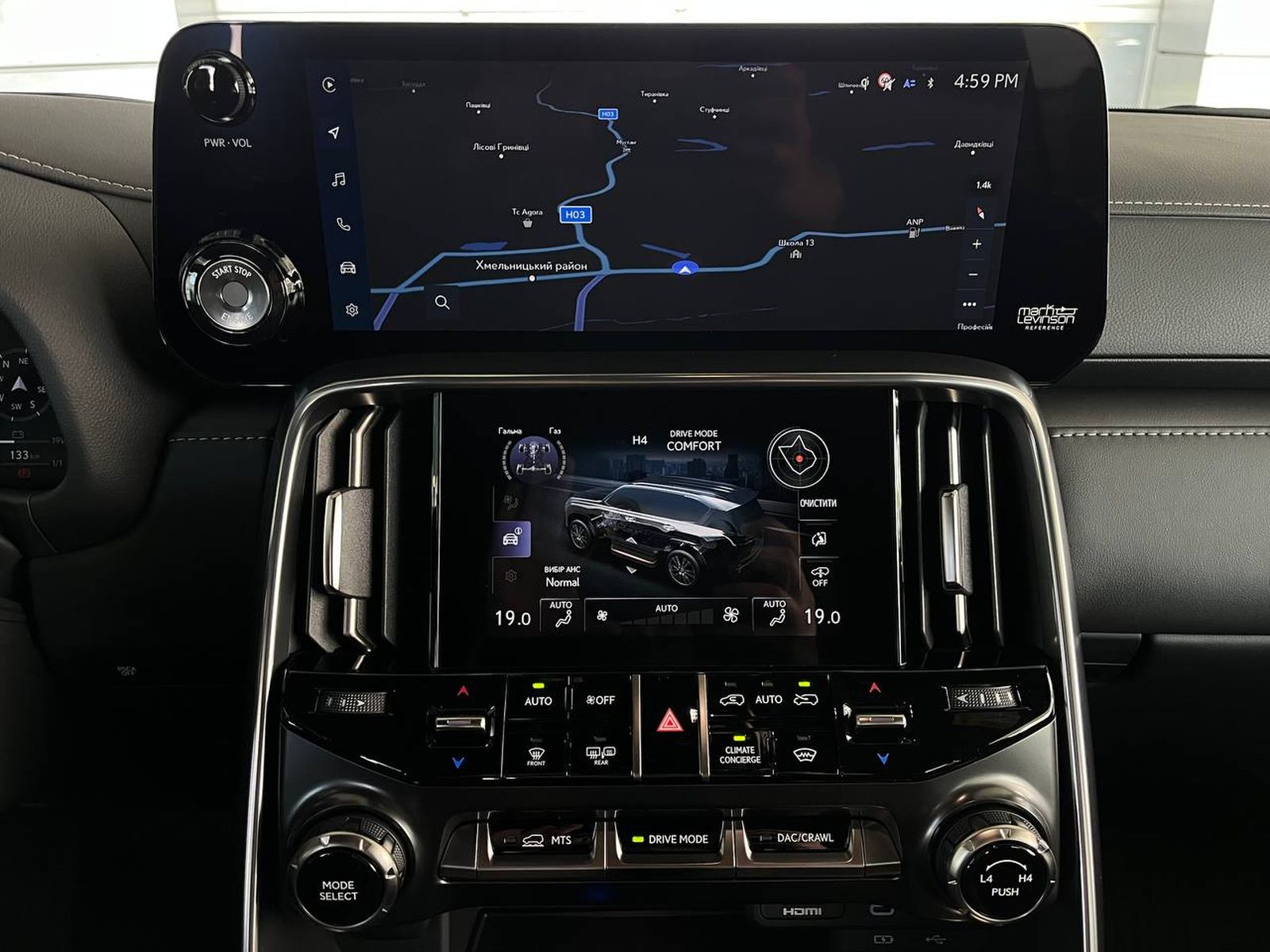 Lexus LX 2025 року з пробігом 32697 км, Універсал, Тойота Центр Хмельницький "Гранд Мотор", м.Хмельницький - 5607000 ГРН | Фото № 17