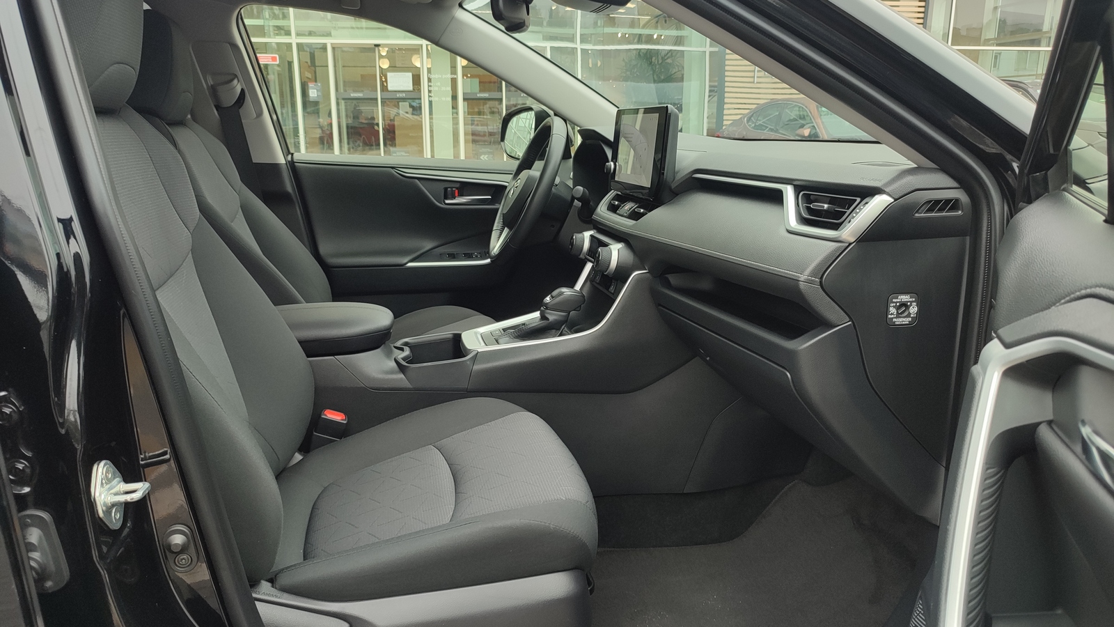 Toyota RAV4 2023 року з пробігом 65017 км, Універсал, Тойота Центр Київ "ВіДі Автострада", м.Київ - 1610000 ГРН | Фото № 6
