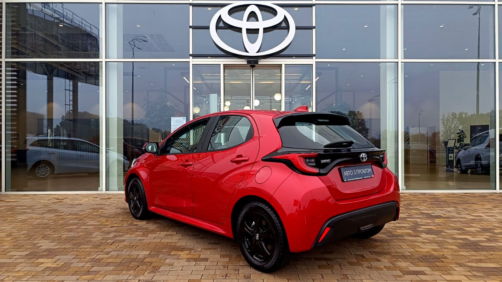 Toyota YARIS 2023 року з пробігом 14945 км, Хетчбек, Тойота Центр Київ "ВІДІ Аеропорт", м.Київ - 995000 ГРН | Фото № 2