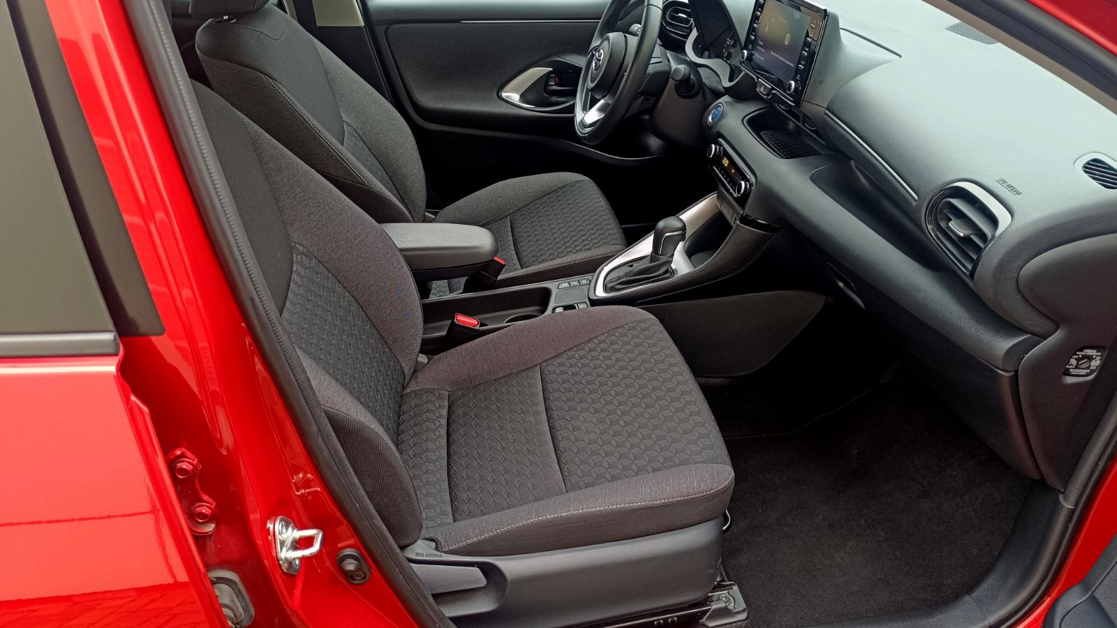 Toyota YARIS 2023 року з пробігом 14945 км, Хетчбек, Тойота Центр Київ "ВІДІ Аеропорт", м.Київ - 995000 ГРН | Фото № 6