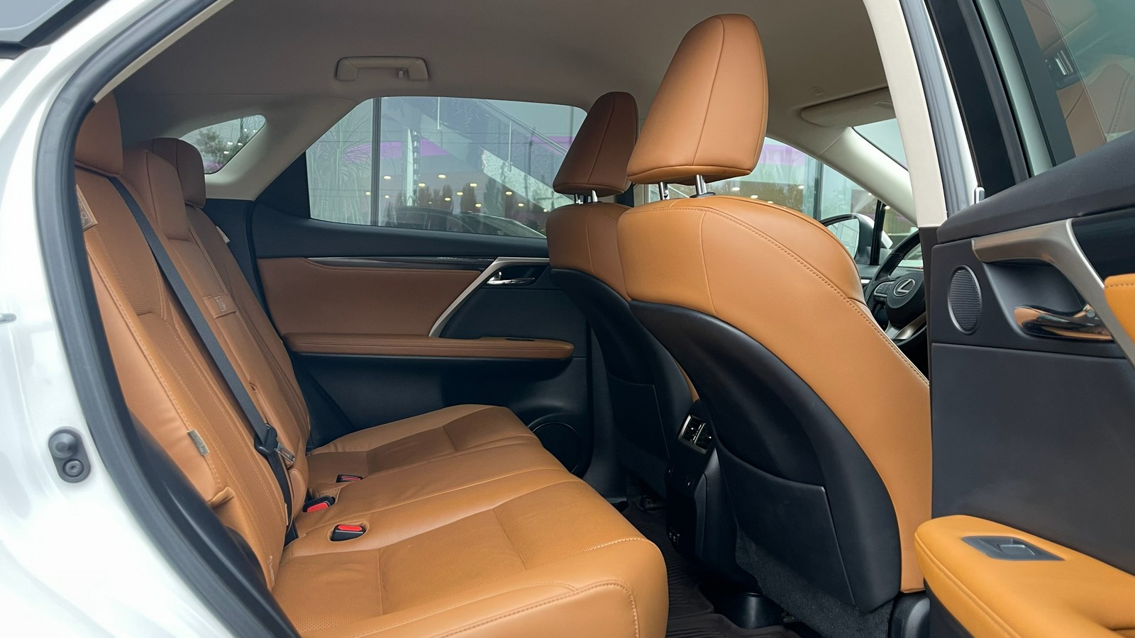 Lexus RX 2021 року з пробігом 90618 км, Універсал, Лексус Київ Захід, м.Київ - 1750000 ГРН | Фото № 7