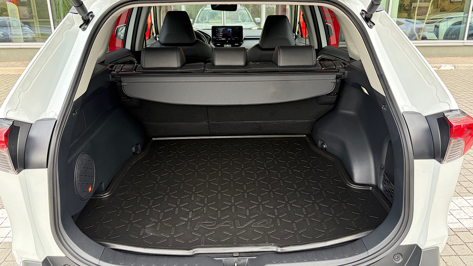 Toyota RAV4 2024 року, Універсал, Тойота Центр Запоріжжя "Восток Автомир", м.Запоріжжя | Фото № 10 Toyota RAV4 2024 року з пробігом 34341 км, Універсал, Тойота Центр Запоріжжя "Восток Автомир", м.Запоріжжя - 1984400 ГРН | Фото № 10