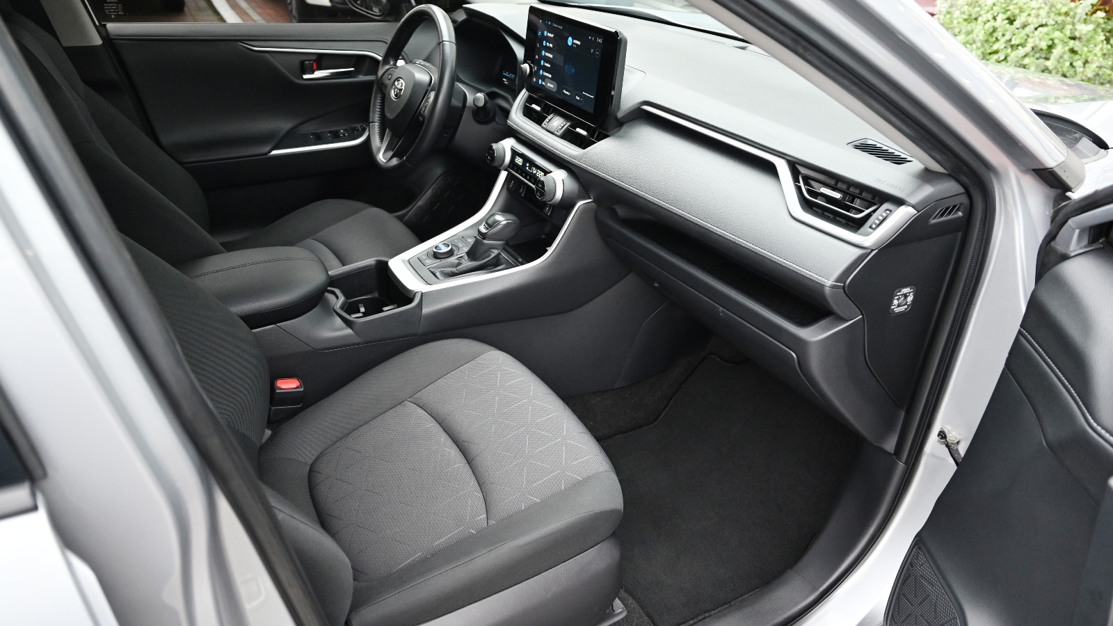 Toyota RAV4 2023 року з пробігом 149685 км, Універсал, Тойота Центр Київ "Сіті Плаза", м.Київ - 1217000 ГРН | Фото № 6