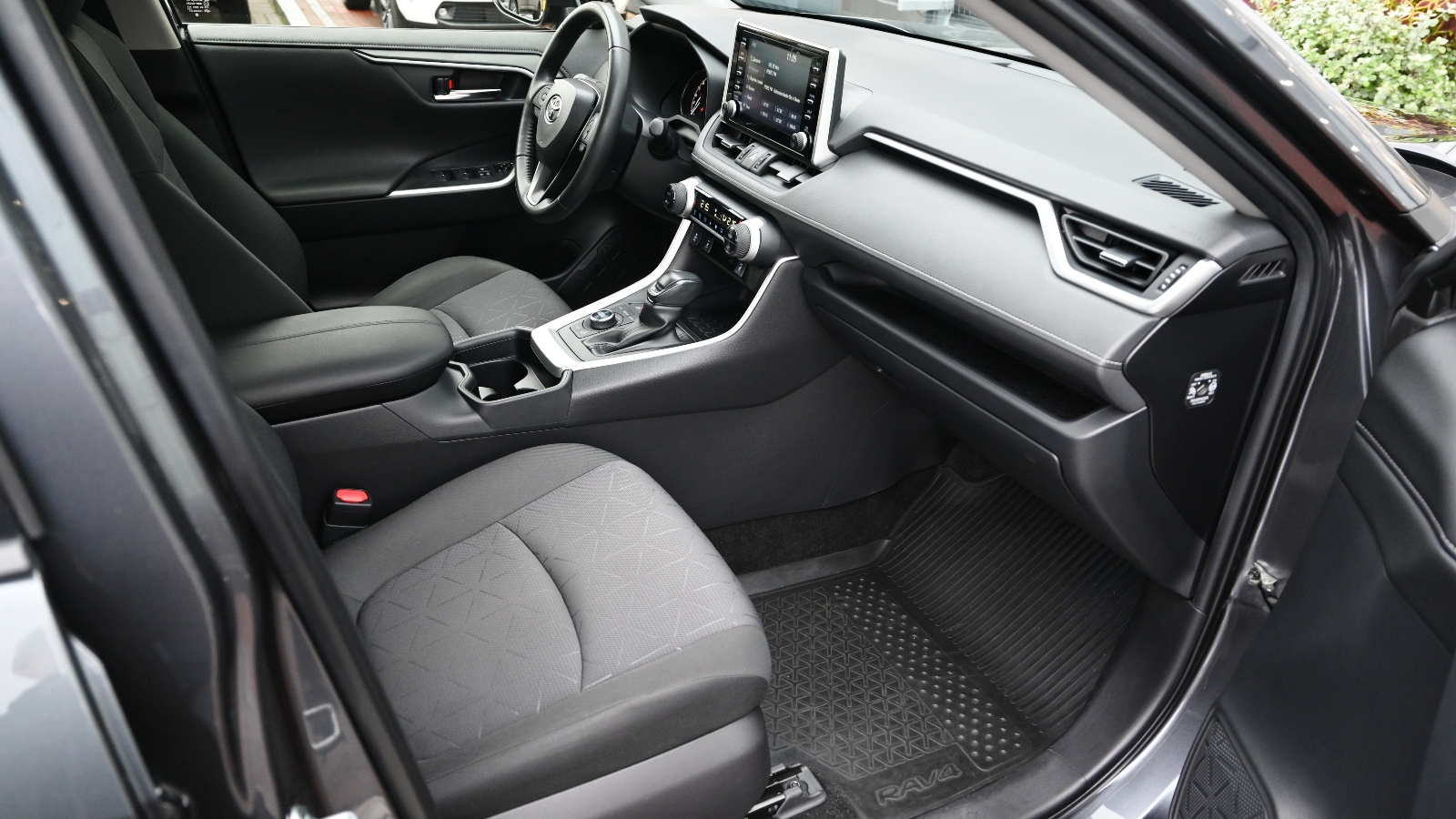 Toyota RAV4 2021 року з пробігом 35833 км, Універсал, Тойота Центр Київ "Сіті Плаза", м.Київ - 1296613 ГРН | Фото № 6