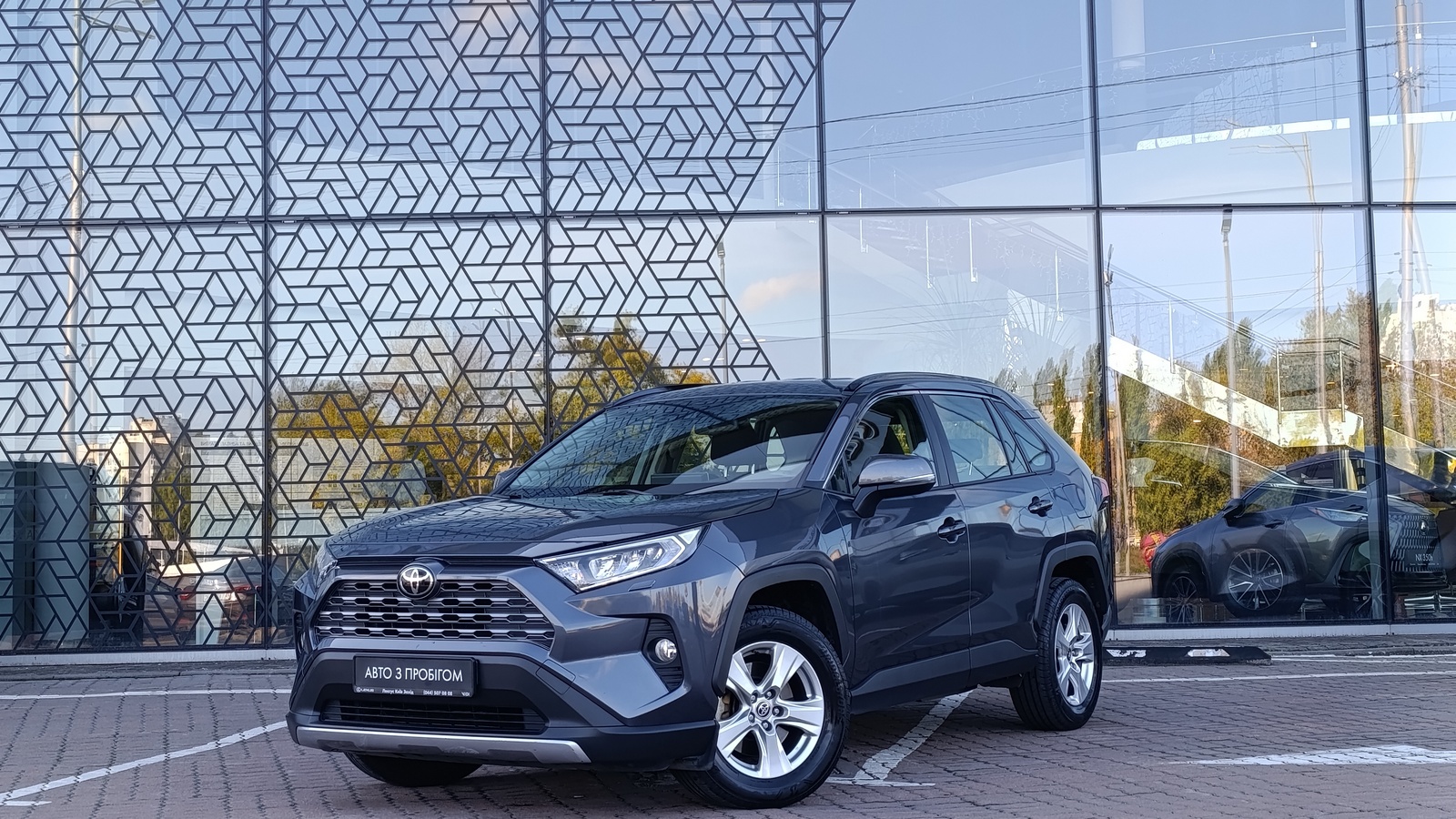 Toyota RAV4 2021 року, Універсал, Лексус Київ Захід, м.Київ | Фото № 1 Toyota RAV4 2021 року з пробігом 49960 км, Універсал, Лексус Київ Захід, м.Київ - 1260000 ГРН | Фото № 1