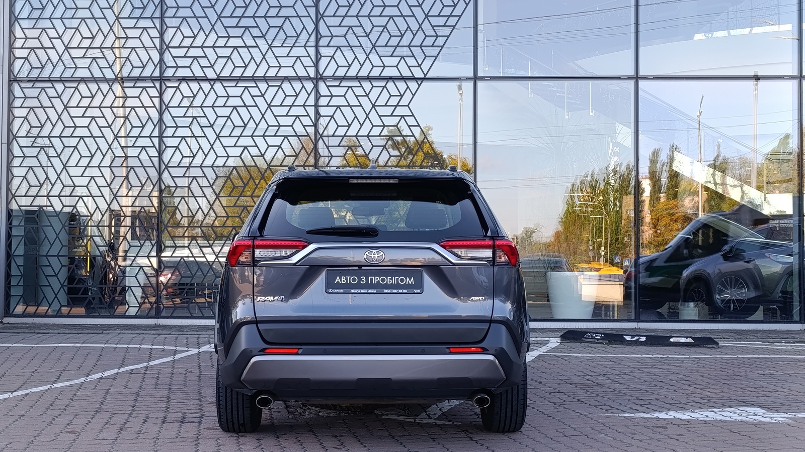 Toyota RAV4 2021 року, Універсал, Лексус Київ Захід, м.Київ | Фото № 4 Toyota RAV4 2021 року з пробігом 49960 км, Універсал, Лексус Київ Захід, м.Київ - 1260000 ГРН | Фото № 4